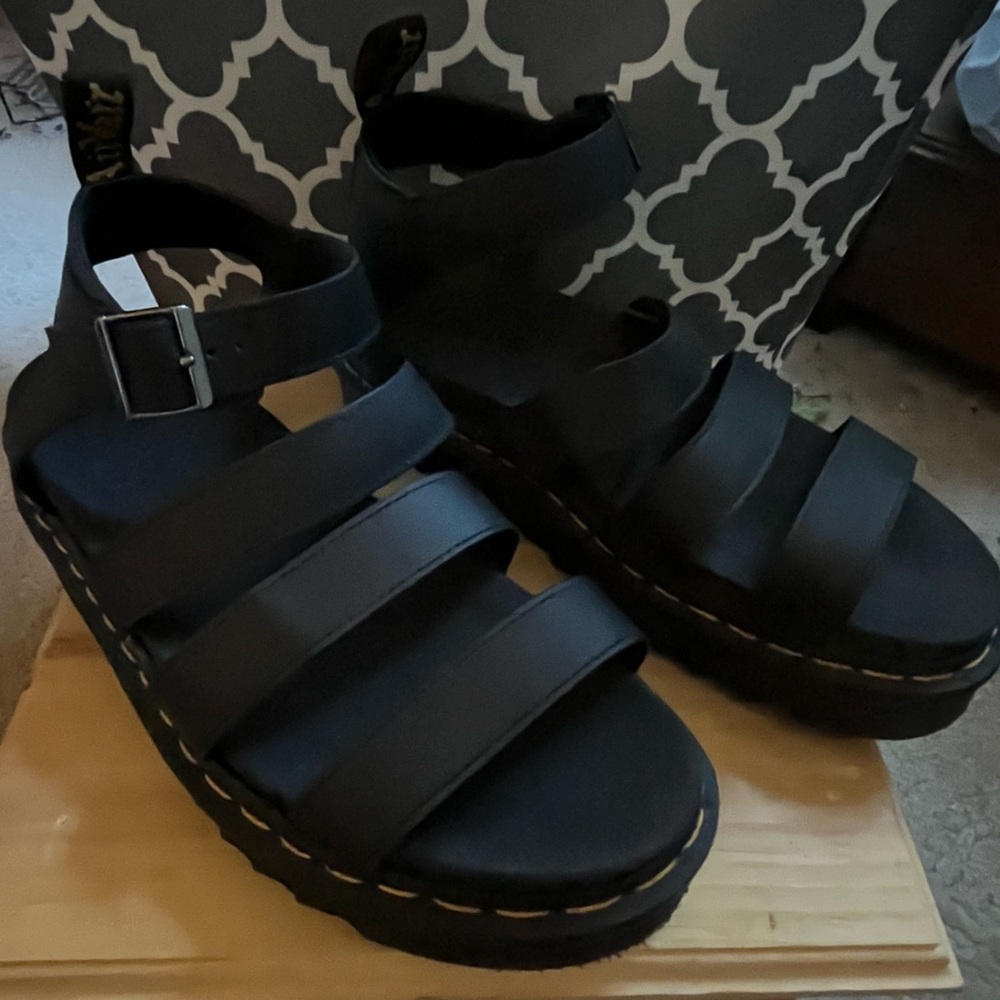 Doc marten sandals, black